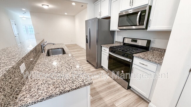 Building Photo - 4721 Lord Fogelman Wy