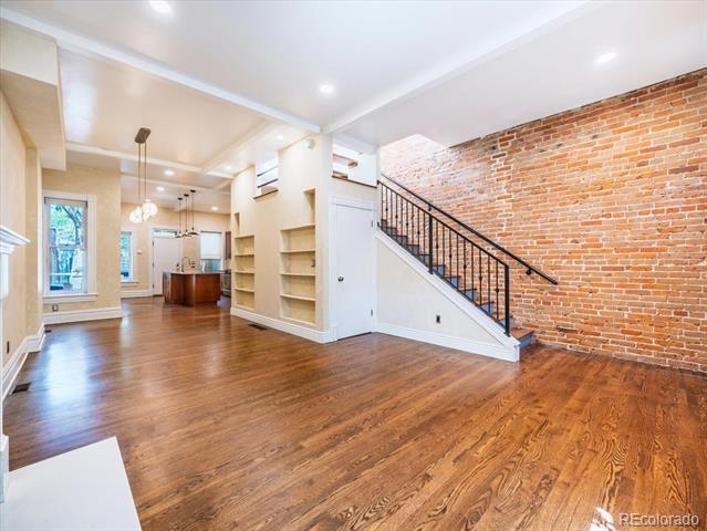 Building Photo - 2753 Champa St