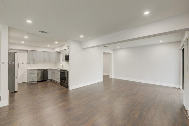 Building Photo - 7811 NW 10th St