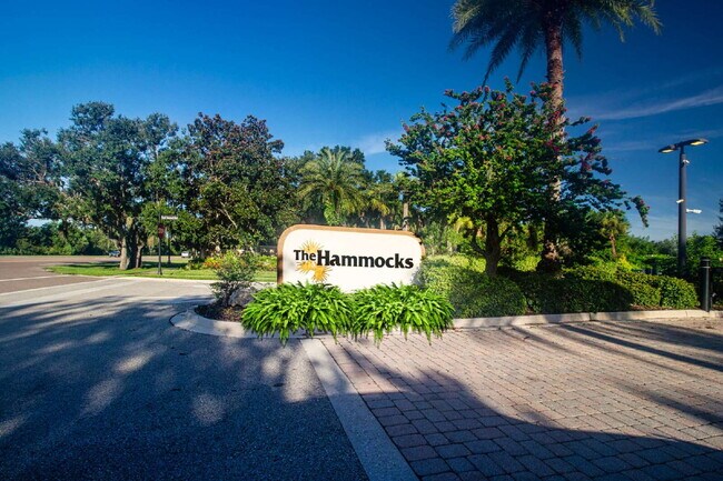 Building Photo - Rarely available executive home in The Hammocks is ready to rent on a long-term lease.