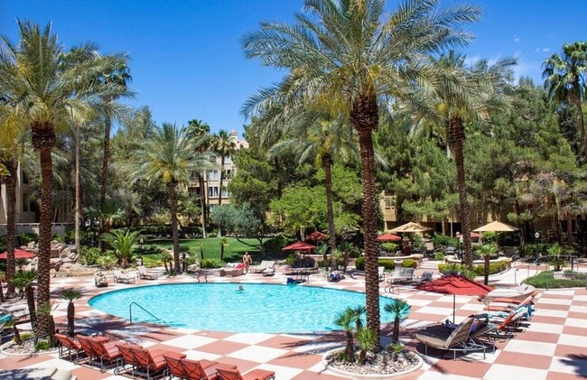 Pool - 230 E Flamingo Rd