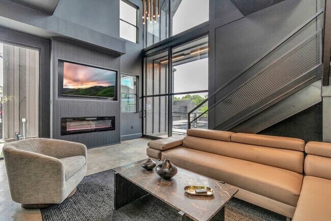 Building Photo - 2683 Blodgett St