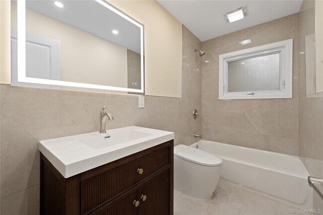 Building Photo - 31 Cail Dr