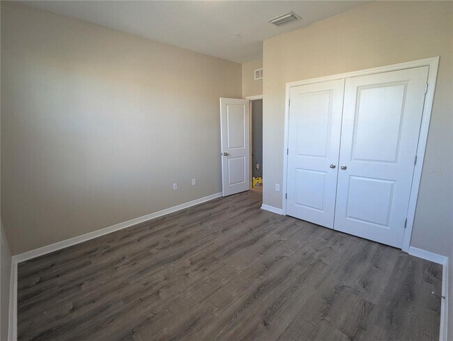 Building Photo - 8323 Enclave Way