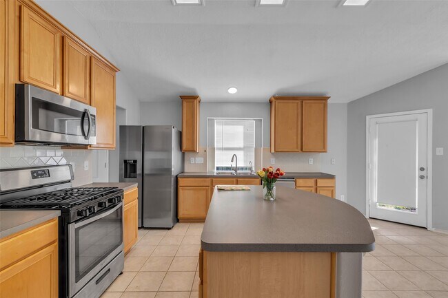 Building Photo - 3326 Pebble Beach Ln