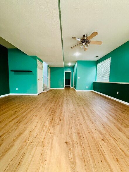 Building Photo - 7889 W 155th Pl