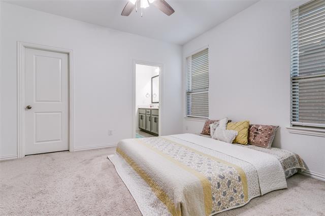 Building Photo - 9831 Romo St