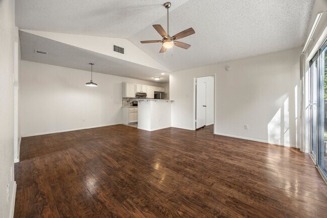 Building Photo - 8204 West Gate Blvd