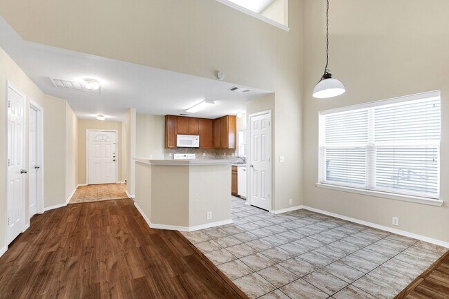 Building Photo - ***APPLICATION CURRENTLY UNDER REVIEW***Tw...