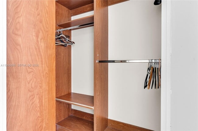 Building Photo - 1830 S Ocean Dr