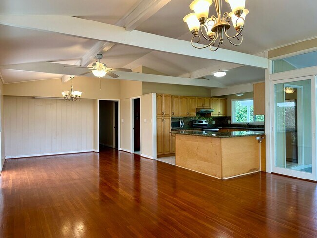 Building Photo - St. Louis Heights - 3BR/2BA/Garage (Pet Ne...