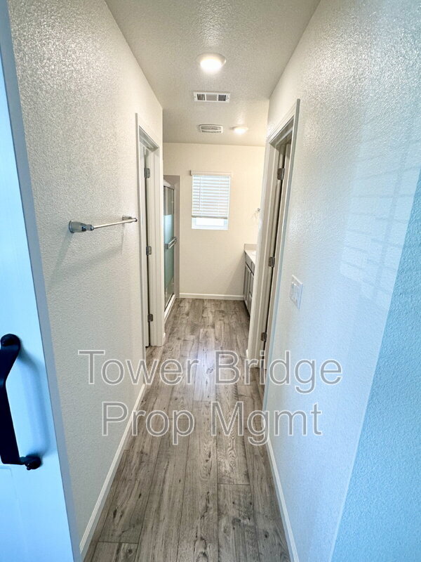 Building Photo - 11789 Plato Way