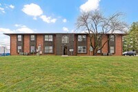 Building Photo - 1221 S Park Ave