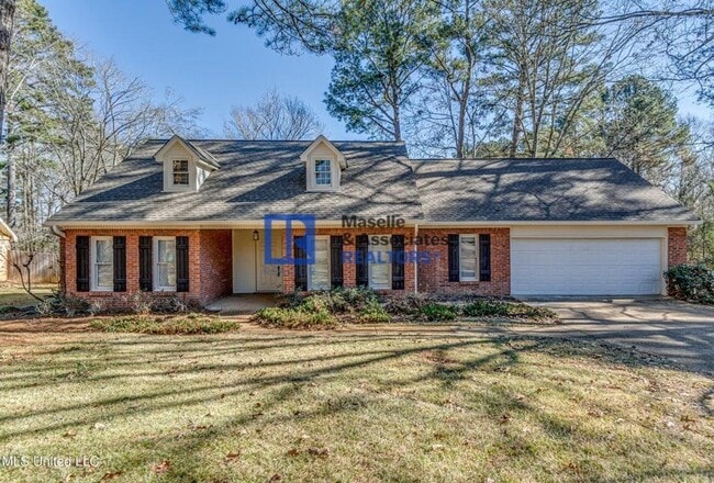 Primary Photo - 3 Bed/2 Bath Home in Castlewoods in Brandon