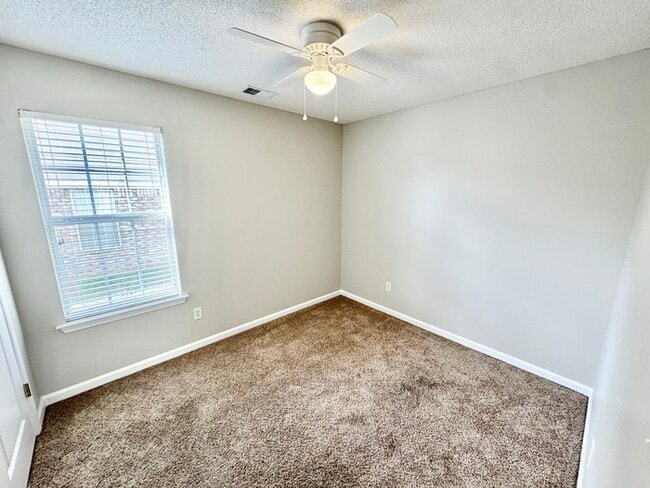 Building Photo - 10095 Nolton Cir