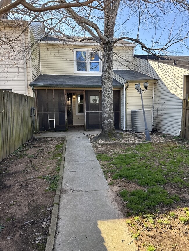 Building Photo - COMING SOON!!! April 10th !!!