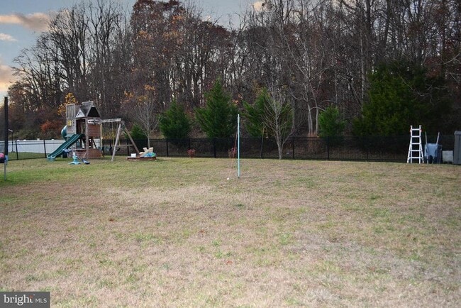 Building Photo - 848 Chestnut Ridge Dr