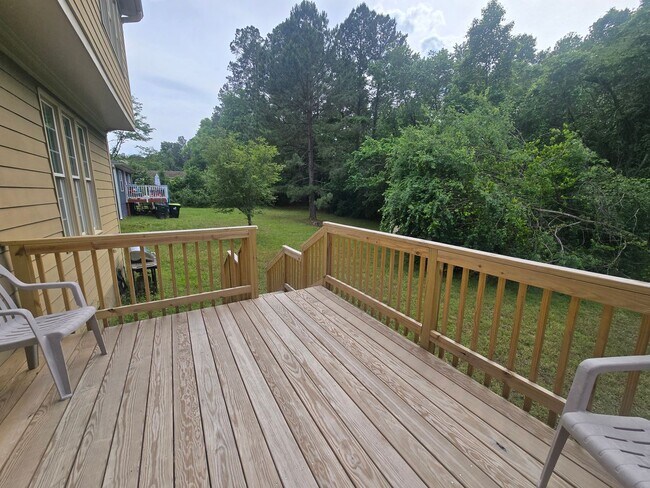 Building Photo - Rare Custom 3BR + Flex Space, 3BA Craftsma...