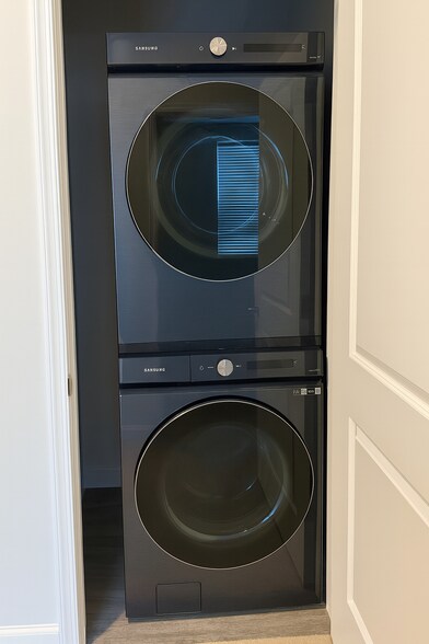 Building Photo - 803 Haversack Hunt Way