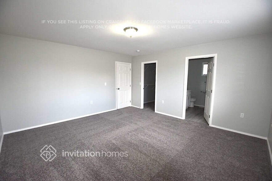 Building Photo - 14801 87th Ave E