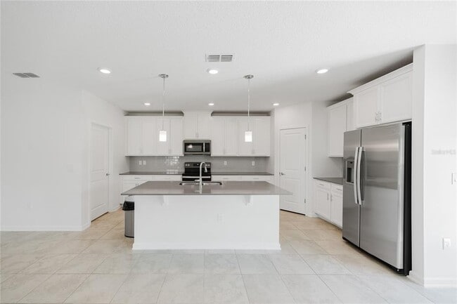 Building Photo - 2910 Black Birch Dr