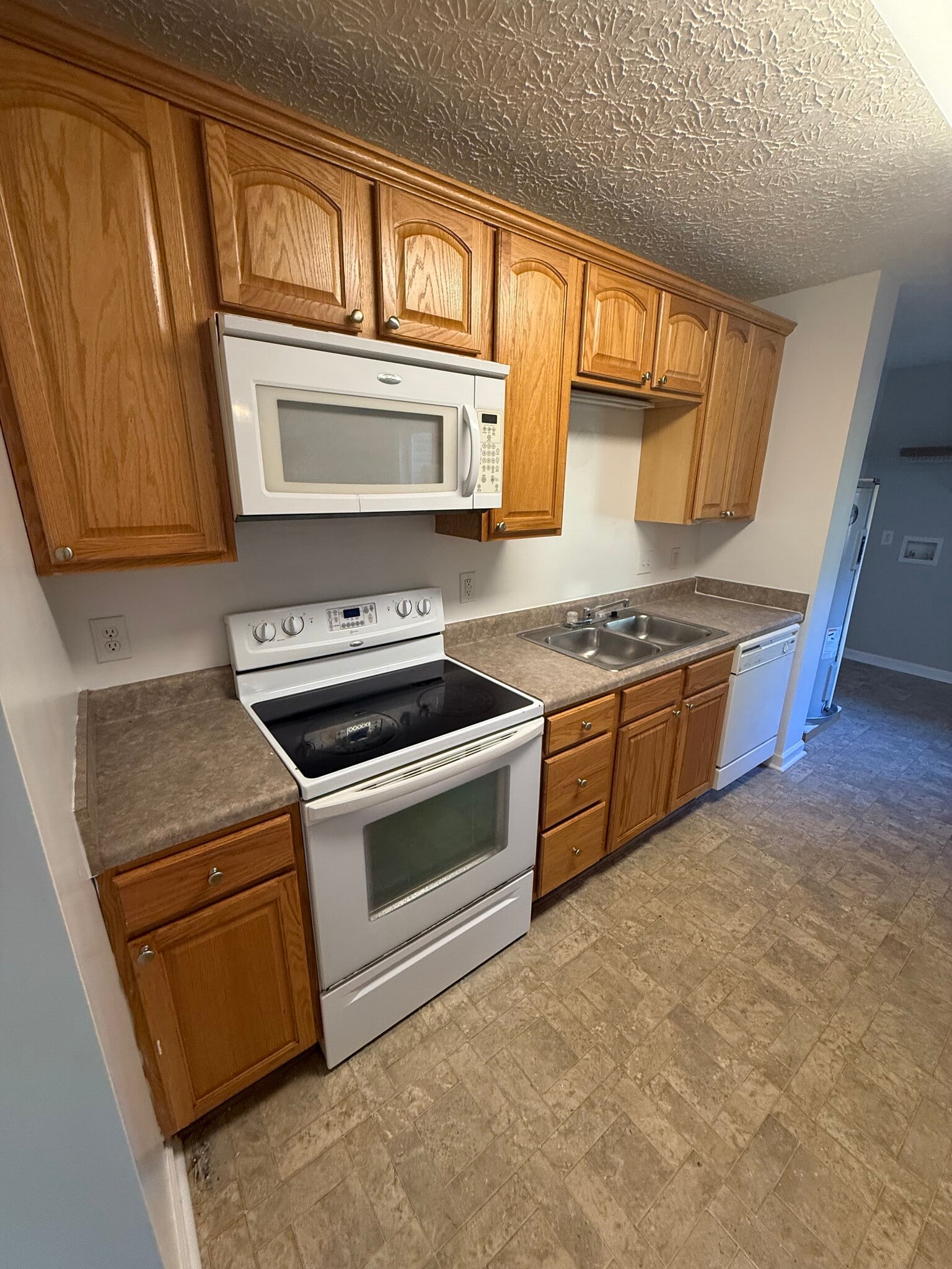 Building Photo - 1 Donnell Ave