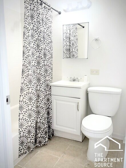 Building Photo - 1900 S Throop St