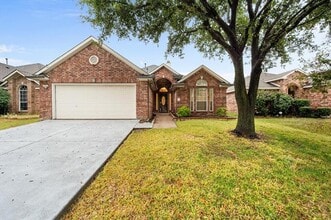 Building Photo - 4412 Ridgeway Dr