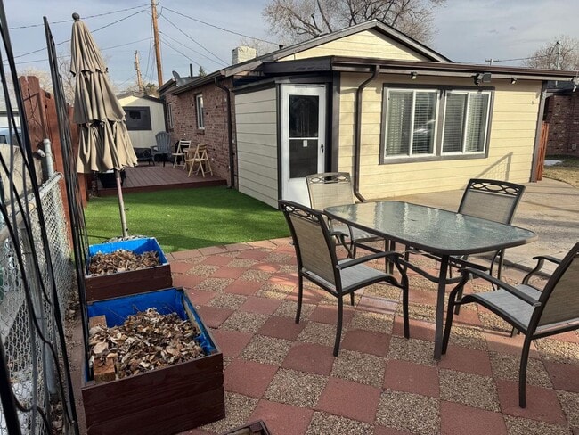 Building Photo - Spacious + Private 2BR/1BA in the Beautiful Golden, CO! Secluded AND Conveniently Located