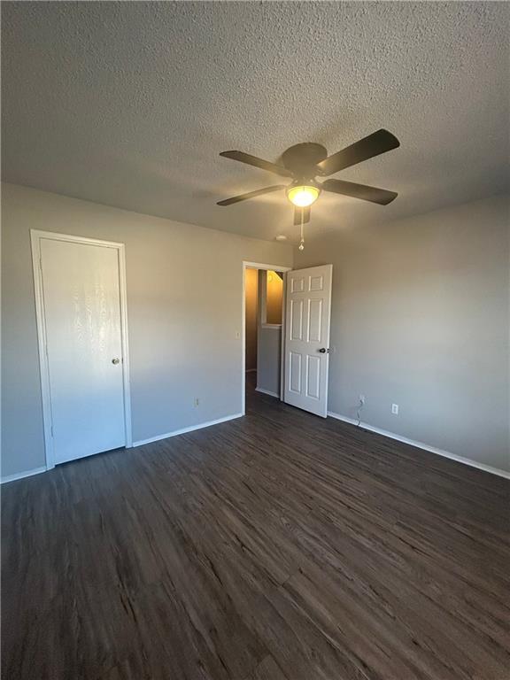 Building Photo - 520 N Betty Jo Dr