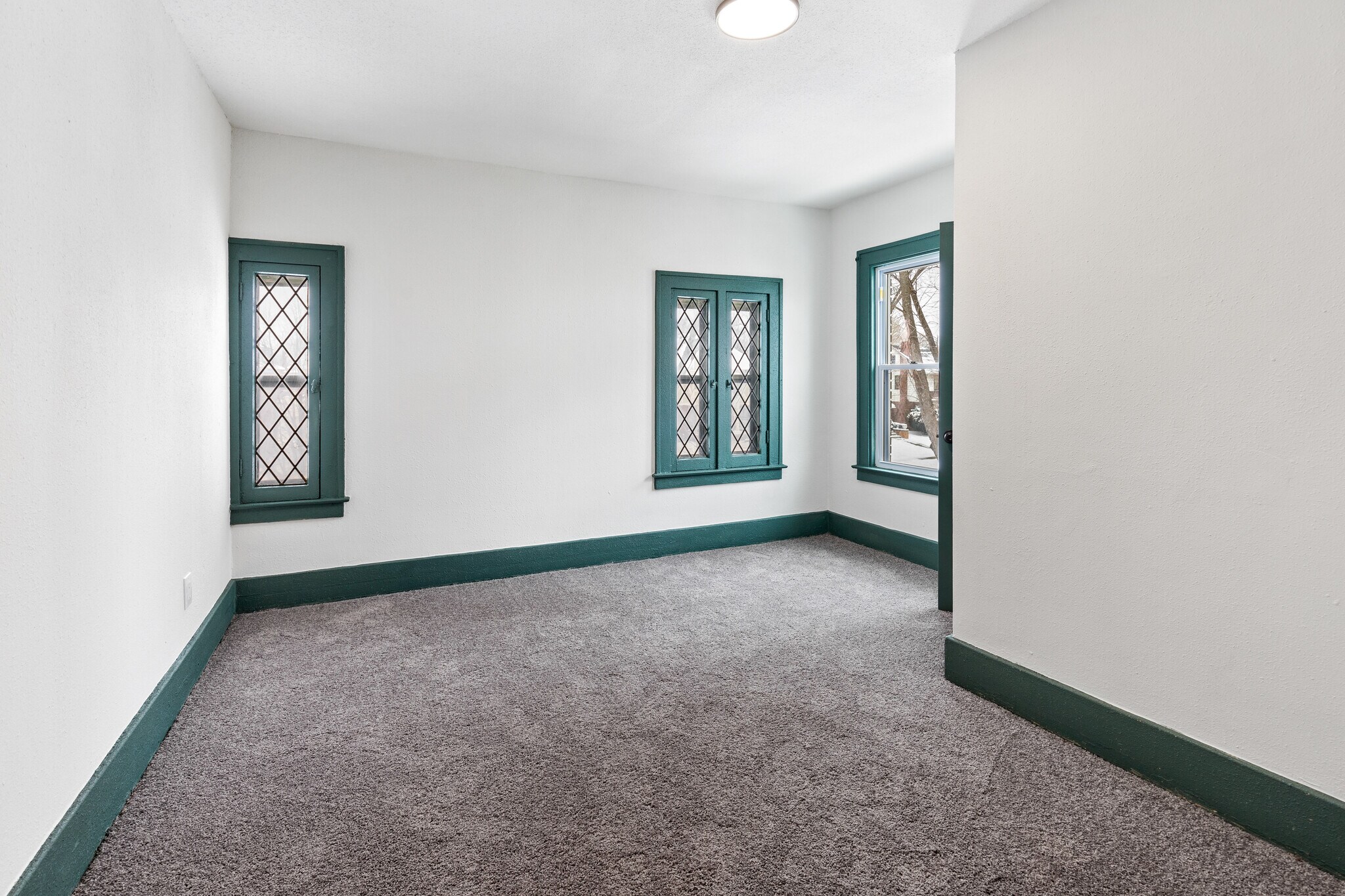 Building Photo - 4767 Sturtevant St