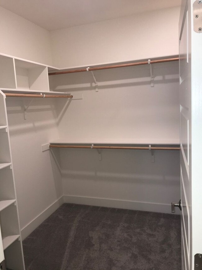 Building Photo - 3 Bed| 2.5 Bath | 1632 SF | Two Car Garage | Two Story | Tenant pays $175 monthly for WS&G