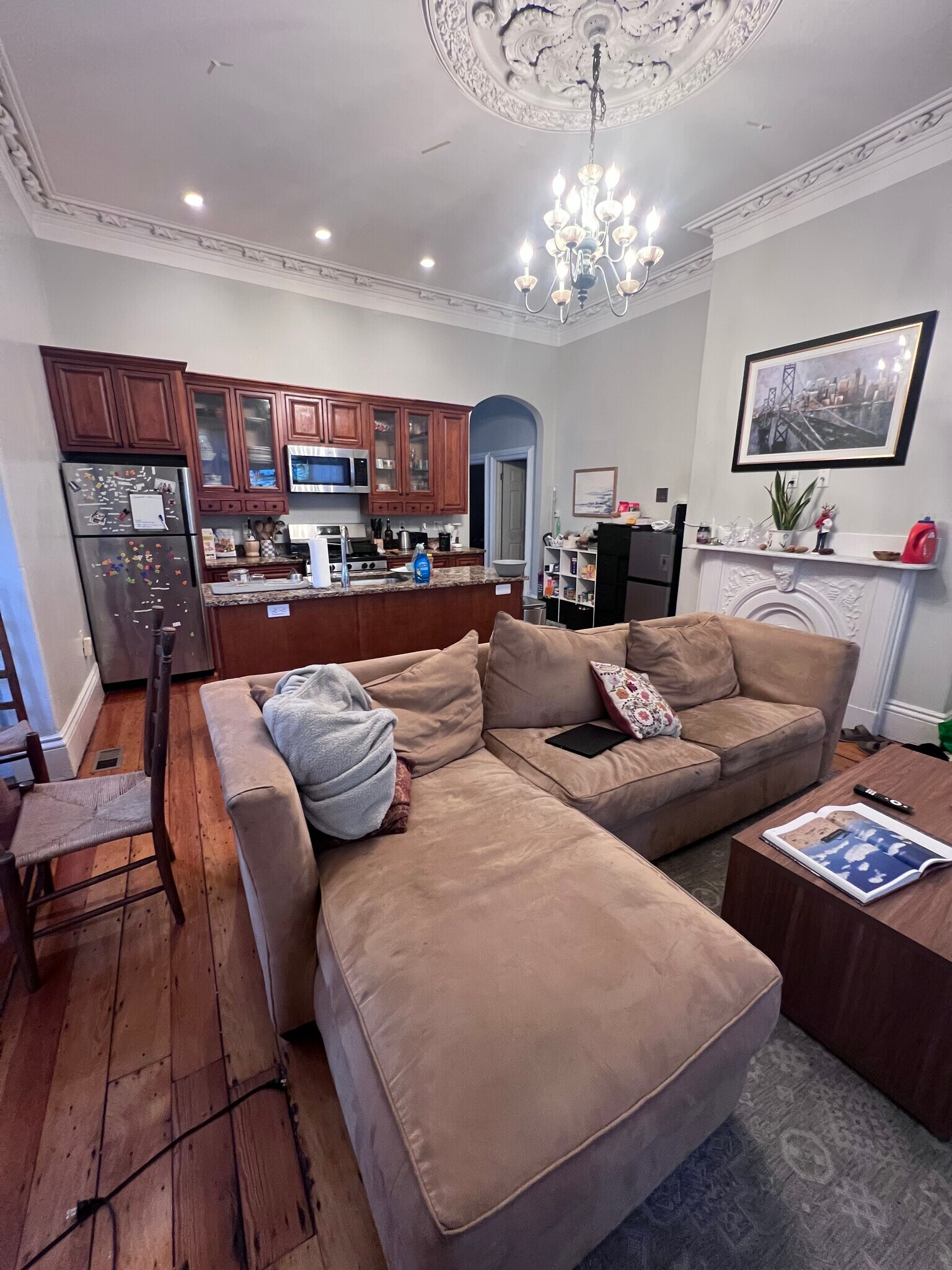 Building Photo - 135 Hillside St