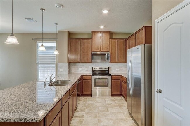 Building Photo - 7928 Bassano Dr