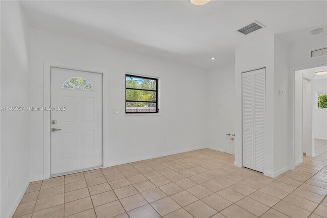 Building Photo - 8261 SW 165th Terrace