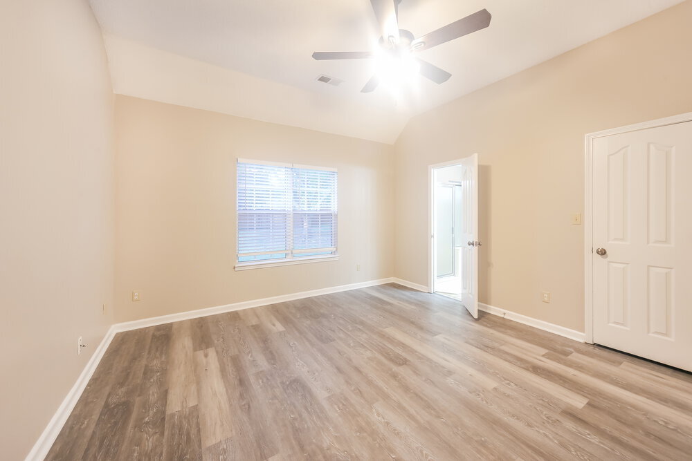 Building Photo - 2378 Kindlewood Dr