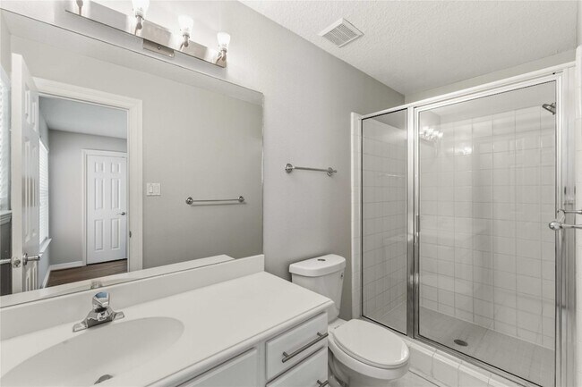 Building Photo - 1332 Fairview St