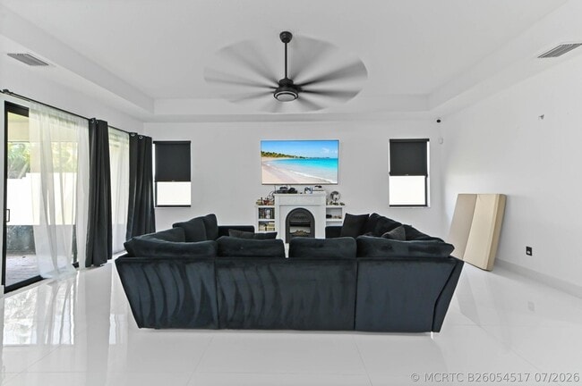 Building Photo - 7461 Moonrise Dr