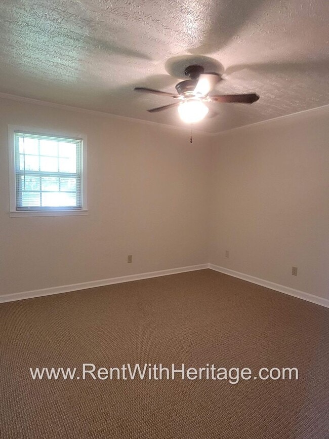 Building Photo - Gorgeous 3bd/2bath Brick Home/ Attention To Detail/ Upgrades Galore/ Great Location