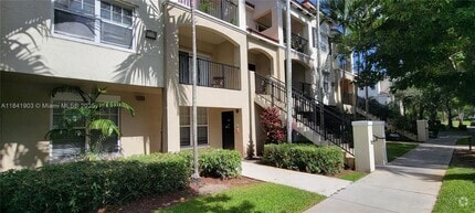Building Photo - 5940 W Sample Rd