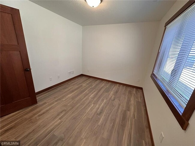 Building Photo - 1726 Aspen Ct