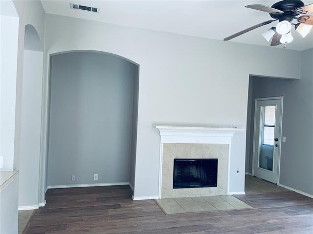 Building Photo - 541 Presidio Dr
