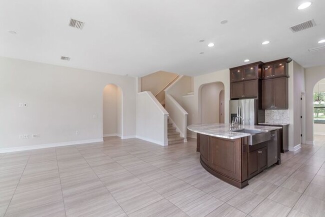 Building Photo - Estancia 4 Bed / 2.5 House Home for Lease!