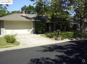 Building Photo - 1778 Ruth Dr