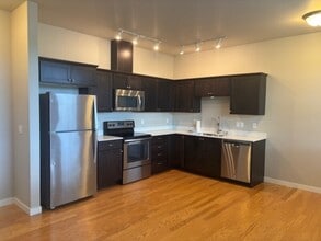 Building Photo - 8844 Depot Rd