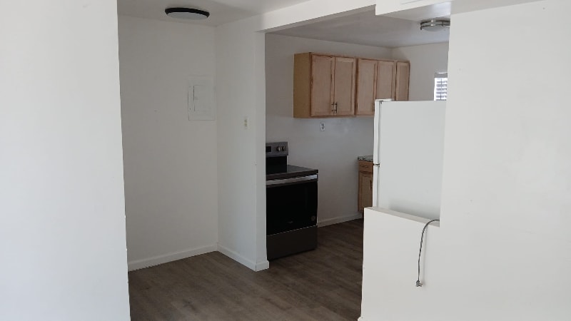 Building Photo - 190 W Alamo St