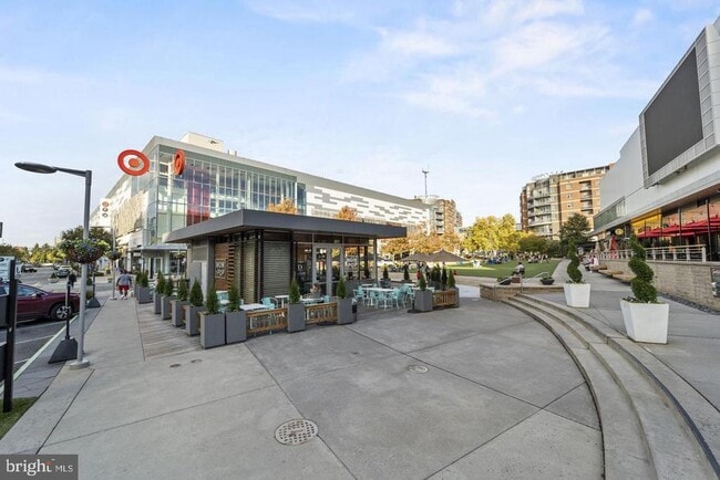 Building Photo - 2621 Stenhouse Pl