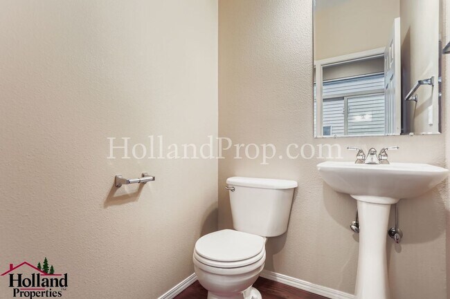 Building Photo - Charming 3-Bedroom Home in Arbor Vineyard