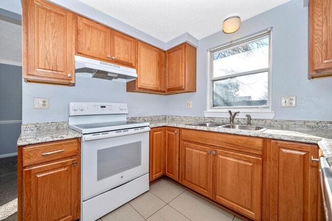 Building Photo - Single Family - Fredrick 21703