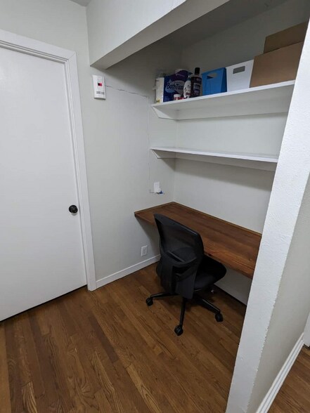 Building Photo - 404 Ewing St NW